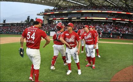 Diablos Rojos rompe mala racha, pero el pitcheo no levanta