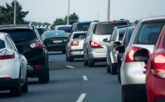 Subsidio de 100% en el pago de tenencia para vehículos de hasta 638 mil pesos con IVA, propone Brugada