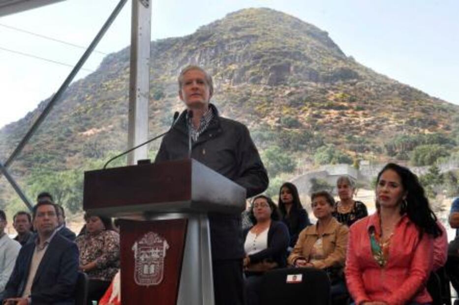 Del Mazo ofrece balance tras sus primeros 100 días como gobernador 