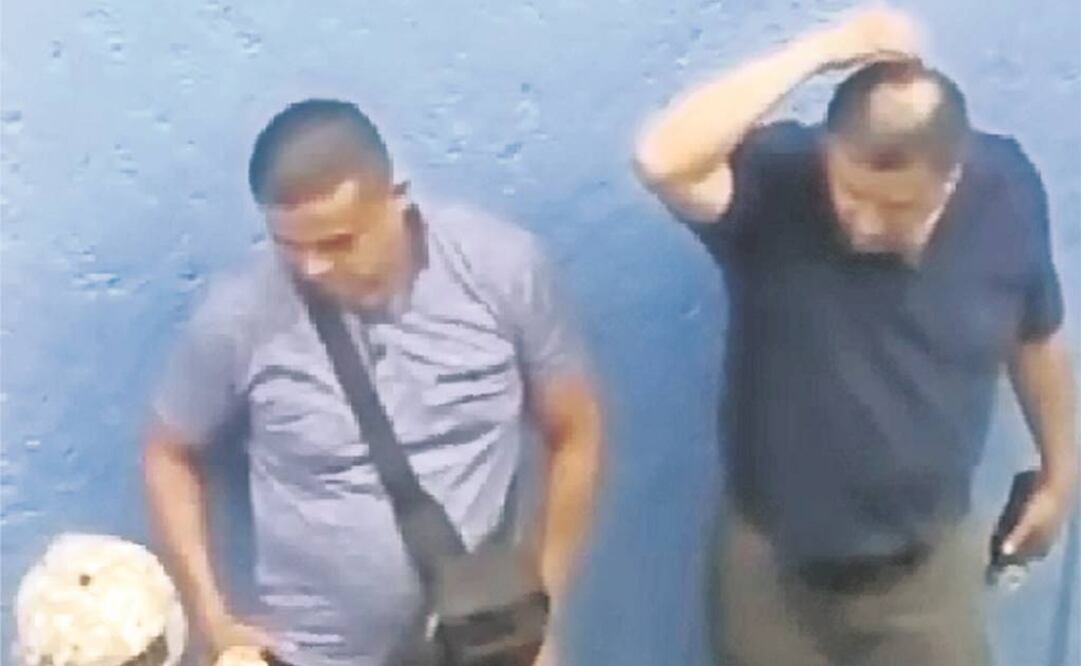 Evidencia. EL UNIVERSAL dio a conocer la existencia de un video en el que se exhibe a los agentes René Domínguez y Juan Pedro Bernal Carranza, recibiendo dinero de manos de narcomenudistas que operan en la zona de Tepito (ARCHIVO EL UNIVERSAL)