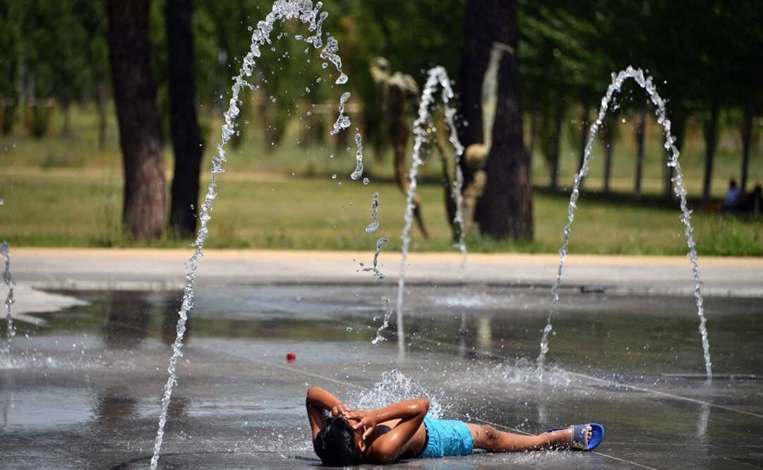 El viernes por la tarde el termómetro podría subir hasta 45 grados, por ejemplo en Nimes. (Foto: AFP)