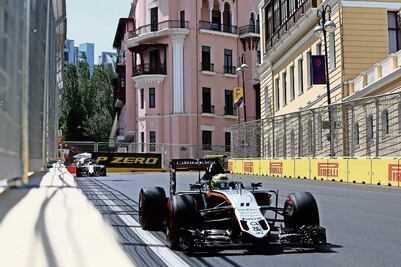 En Bakú Rosberg arranca primero