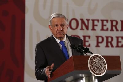 IEPS no ha funcionado para desalentar consumo de chatarra o cigarros, reconoce AMLO