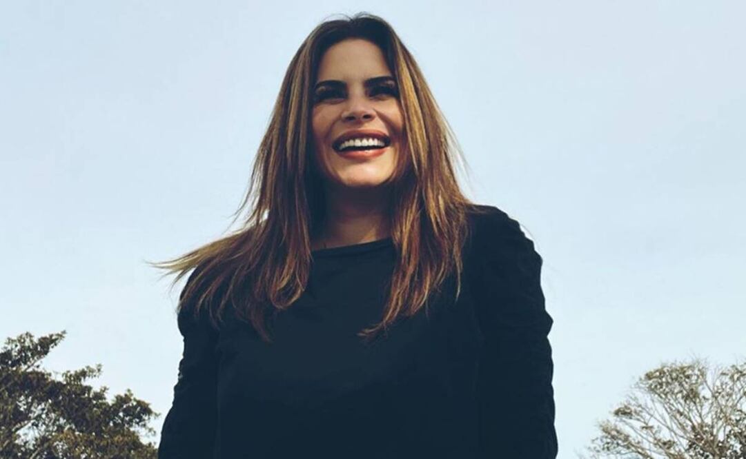 La cantante Mary Boquitas  señaló que la decisión de contar su historia llegó cuando enfrentó un problema pulmonar. Foto: Instagram raqueneloficial