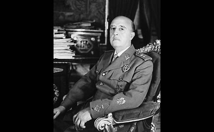 España: Piden que familia Franco devuelva esculturas históricas