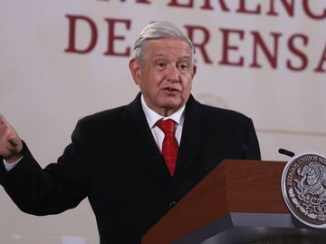 Me llena de orgullo que la ministra Piña no se levantara, yo creo que estaba cansada: AMLO