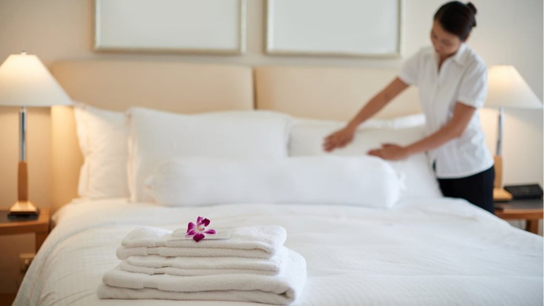 Profesionales en la industria hotelera saben el truco para eliminar las manchas en los colchones. Foto: Especial
