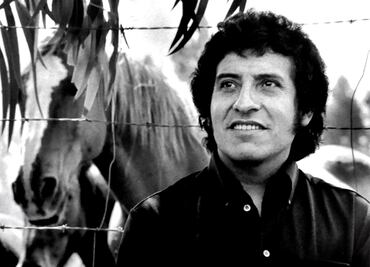 Condenan en Chile a nueve ex militares por el asesinato del cantautor Víctor Jara en 1973