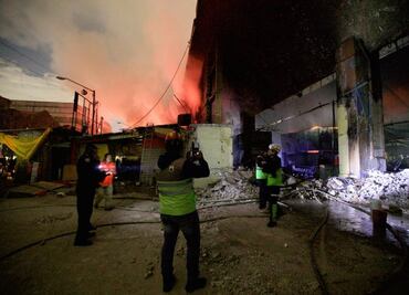 Incendio en La Merced deja un muerto, 8 heridos y 600 locales calcinados