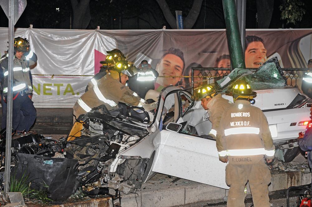 Conductor de BMW hace amigo en prisión