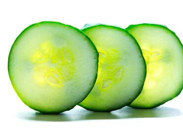 Pepino y otros alimentos que ayudan a bajar de peso