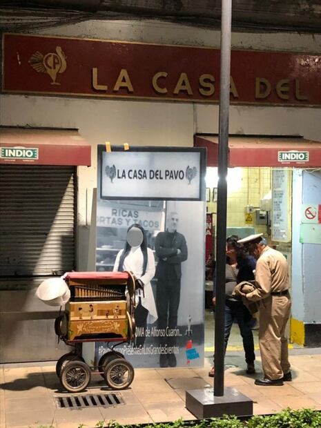 ¿Se te antojó la torta de Yalitza en ROMA? Visita La Casa del Pavo