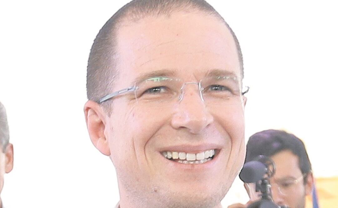 ¿Revueltas o cambios en los partidos de Anaya y AMLO?