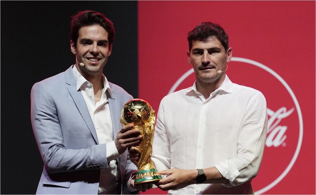 Iker Casillas y Kaká inauguran la gira de la Copa del Mundo de la FIFA / FOTO: AP