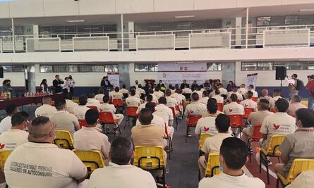 Entregan 300 constancias de capacitación y apoyos de trabajo a personas privadas de la libertad en la CDMX