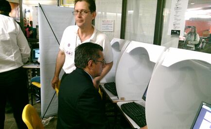 INE ahorrará 43.7 mdp por cancelación de voto por internet en 2018