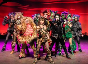 Lupita Sandoval dedica a Fred Roldán la primera función de "La historia de Mowgli"