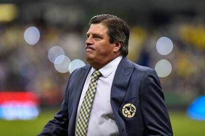 Comisión Disciplinaria suspende a Miguel Herrera por decirle Pu... al árbitro