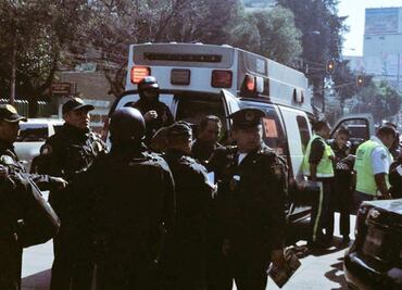 Policía balea a presunto asaltante en avenida Revolución