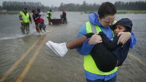 Huracán "Florence" en imágenes: el impacto de la tormenta que amenaza con una inundación "catastrófica"