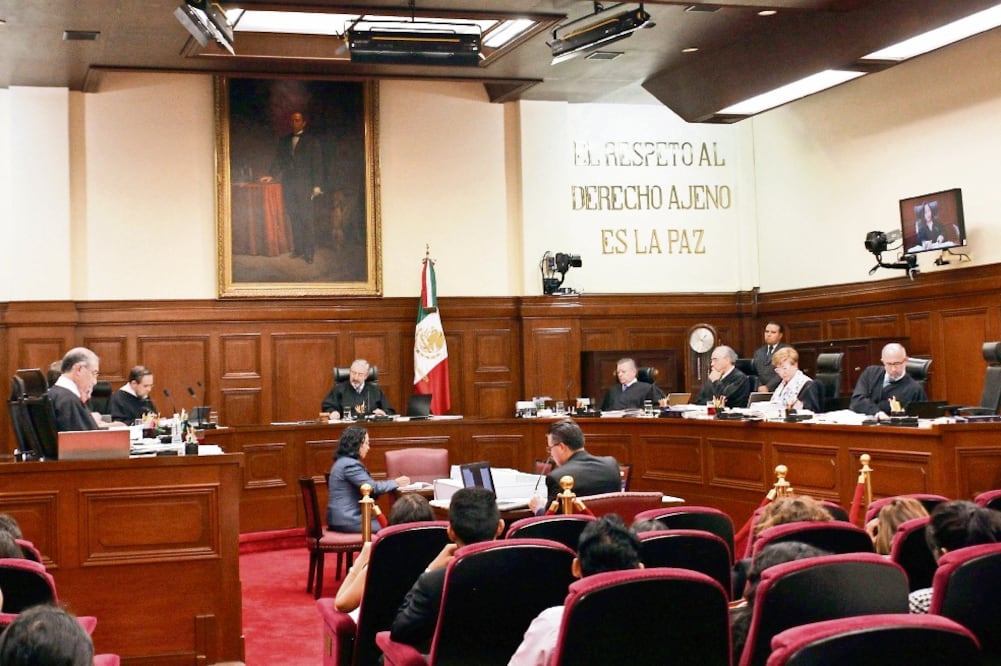 Luego de que el 14 de diciembre pasado el ministro presidente Luis María Aguilar Morales declaró clausurado el segundo periodo de sesiones de 2016 de la Suprema Corte, convocó a la sesión de apertura para el próximo 3 de enero. (ARCHIVO EL UNIVERSAL)