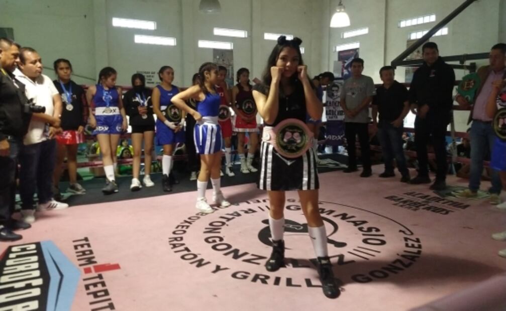 "La Bonita" Vázquez, con el sueño de ser la campeona del mundo más joven en la historia del boxeo