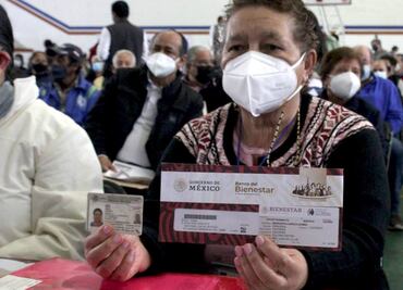 ¿Debes guardar tu tarjeta anterior? Lo que no debes hacer para obtener la Tarjeta del Bienestar