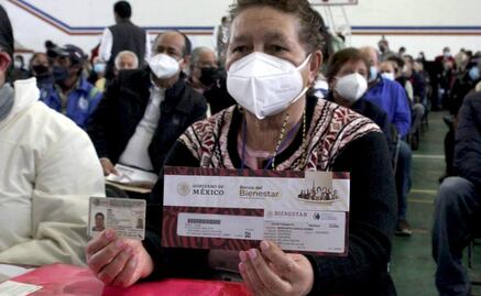 ¿Debes guardar tu tarjeta anterior? Lo que no debes hacer para obtener la Tarjeta del Bienestar