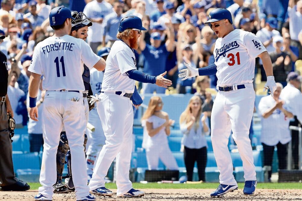 Desde el 2000, Dodgers no conectaba un gran slam; Joc Pederson (31) lo hizo. (SEAN M. HAFFEY. AFP)
