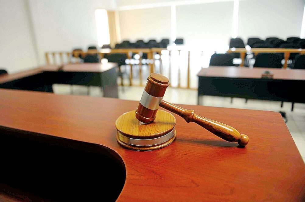 Las medidas que deberán adoptar durante una audiencia o careo entre víctimas y presuntos responsables son reducir al máximo posible el número de entrevistas (ARCHIVO EL UNIVERSAL)