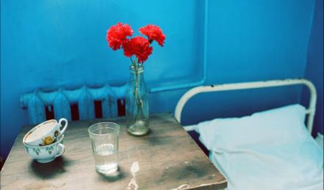 ¿Pagarías 15 euros por una habitación, aunque te traten mal?