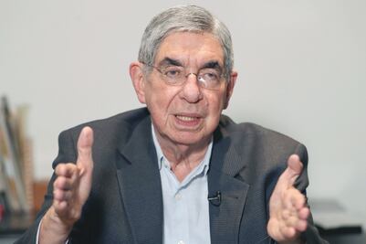 EU retira visa al expresidente de Costa Rica y Premio Nobel de la Paz, Óscar Arias; le notifican vía correo electrónico