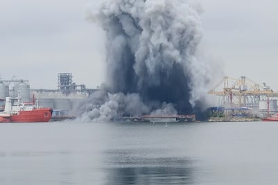 Dron marino ucraniano estalla en un puerto de Rumania; no hay heridos