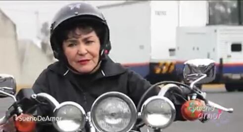 Presume Carmen Salinas primera iniciativa aprobada