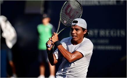 Felix Auger-Aliassime acabó con el sueño de Alex Hernández en el Abierto de Los Cabos