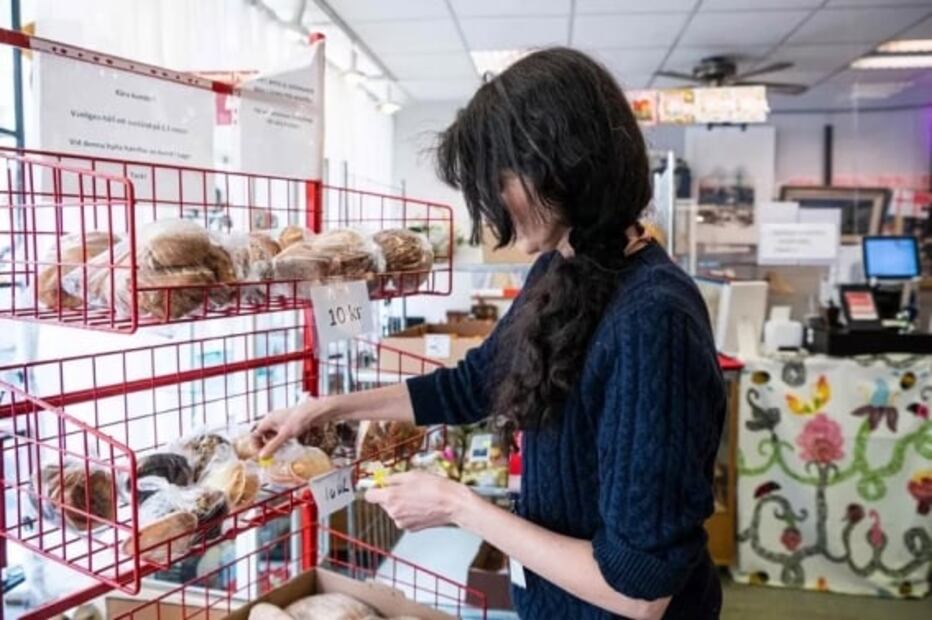 Con la inflación disparada, Suecia redescubre la pobreza y alarma a la UE