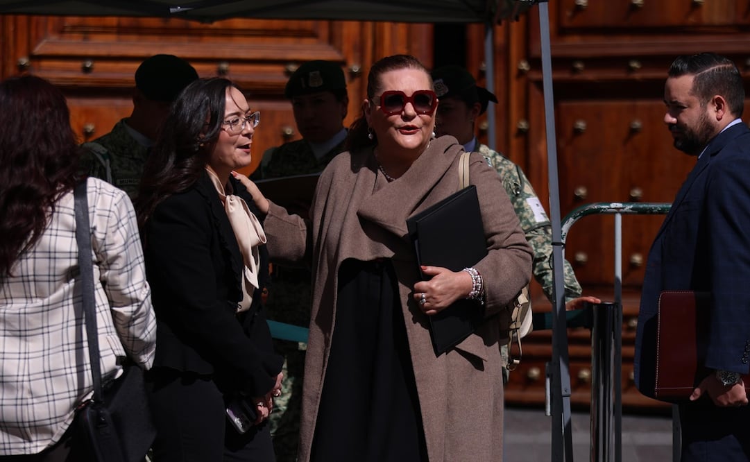 Llegada a Palacio Nacional de Guadalupe Taddei, consejera presidenta del INE, para reunirse con Claudia Sheinbaum. Foto: Diego Simón Sánchez