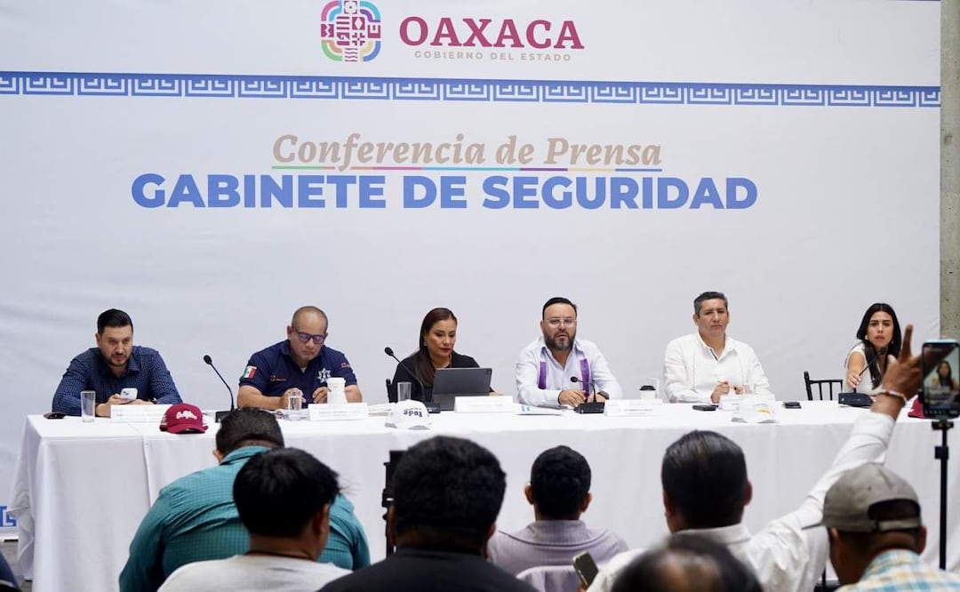 Autoridades presentan informe de incidencia delictiva en Oaxaca (24/04/2025). Foto: Especial