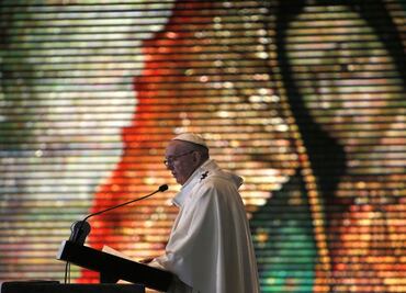 Pope Francis donates COVID-19 ventilators to Mexico