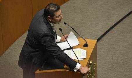 “Cuando el perro es bravo…”, cruzan insultos legisladores de Morena por desafueros