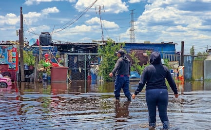 Calles y viviendas en Tláhuac llevan dos semanas inundadas