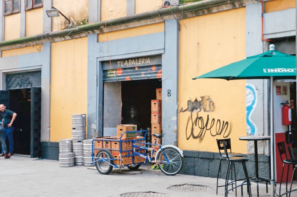 Denuncias señalan el incremento de chelerías principalmente en las delegaciones Iztapalapa, Álvaro Obregón, Gustavo A. Madero y Cuauhtémoc (CORTESÍA)