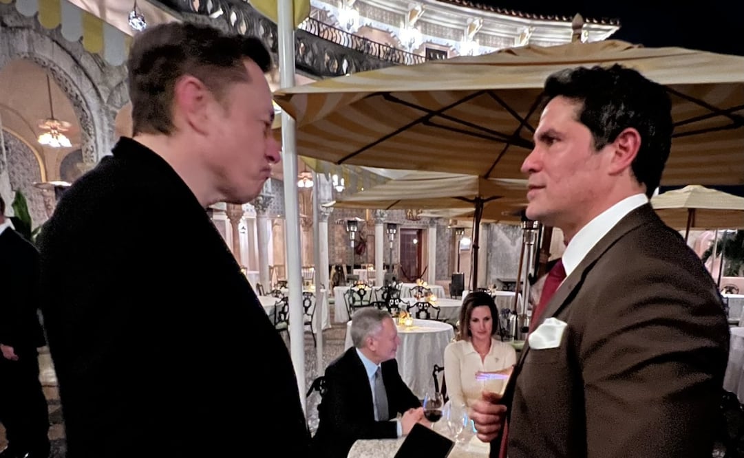El actor y político mexicano compartió imágenes de su reunión con el magnate tecnológico en el exclusivo club de Palm Beach, generando diversas reacciones en redes sociales.
Foto: Captura de pantalla en X