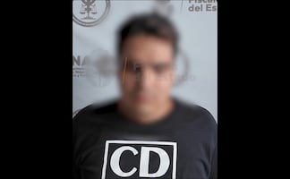 Detienen en Guadalajara a supuesto influencer por presunta posesión de pornografía infantil; aseguran celulares, computadoras y memorias