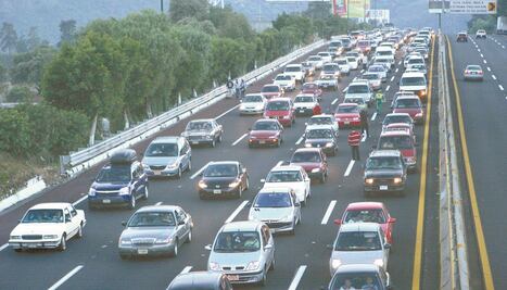 Ofrecen extender concesiones carreteras para reactivar economía 