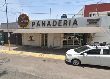 Sujetos armados atacan una panadería en el centro de la ciudad de Colima; hay seis muertos y un herido