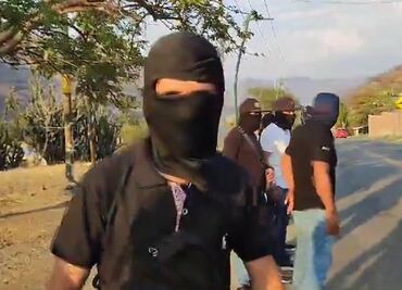 "Esto no es un montaje": desde Chiapas, encapuchados mandan mensaje a AMLO y a Claudia Sheinbaum