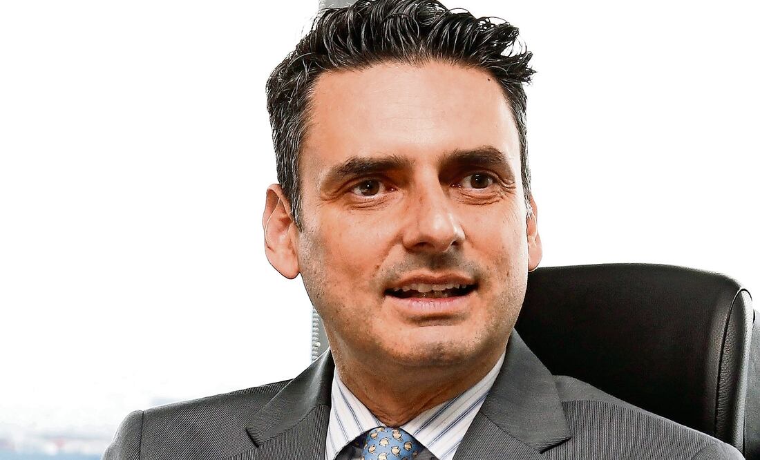 Guillermo García Alcocer, presidente de la Comisión Reguladora de Energía (CRE) (ARIEL OJEDA. EL UNIVERSAL)