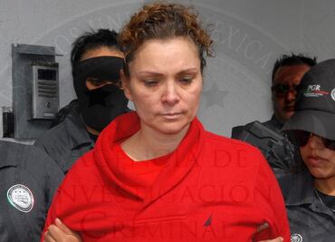 Tribunal deja sin efecto auto de formal prisión contra esposa de José Luis Abarca, exalcalde de Iguala