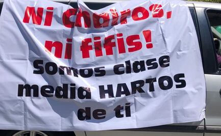 Protestan contra AMLO en Satélite; "Ni Chairos Ni Fifís”, dicen